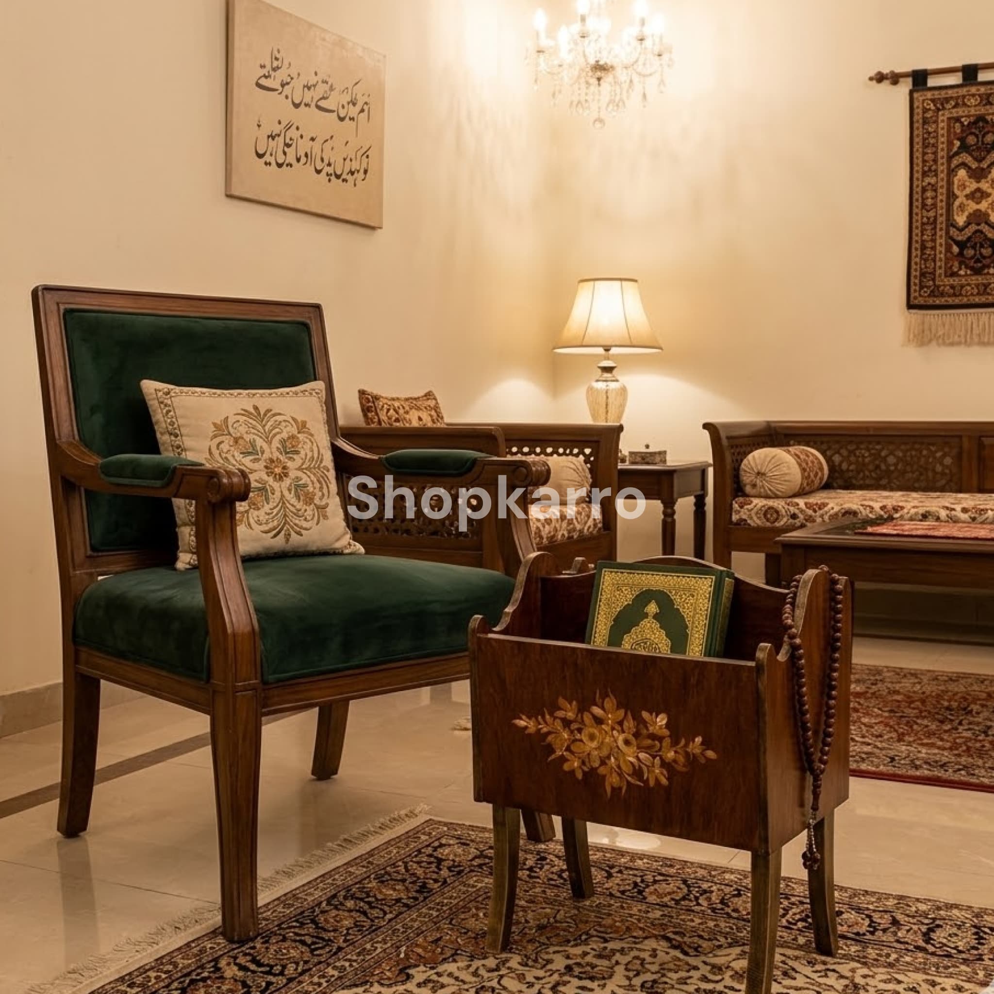Golden Oak Jaaye Namaz Box